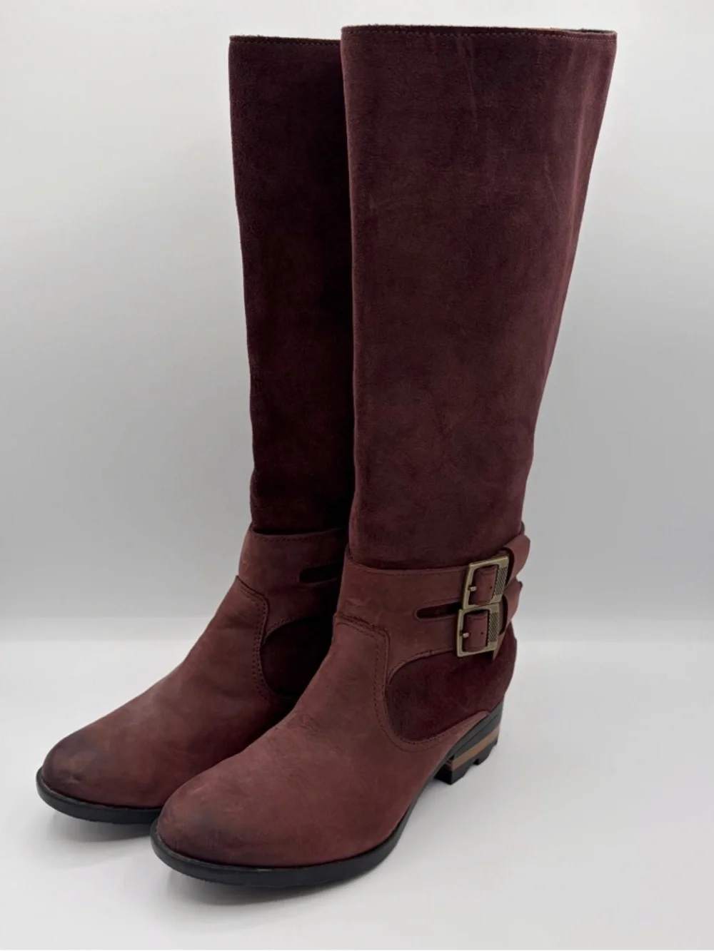 Sorel Lolla Tall II Boots Cattail Burgundy Size 7 Leather Burgundy Buckle Zip Up